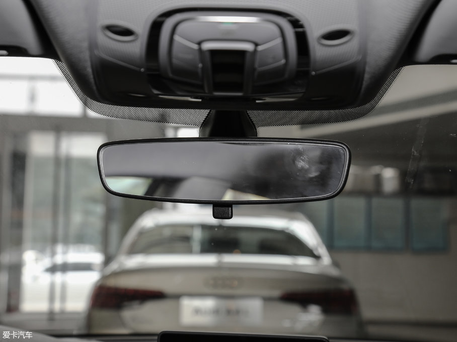 2017WA5 Sportback 40 TFSI r