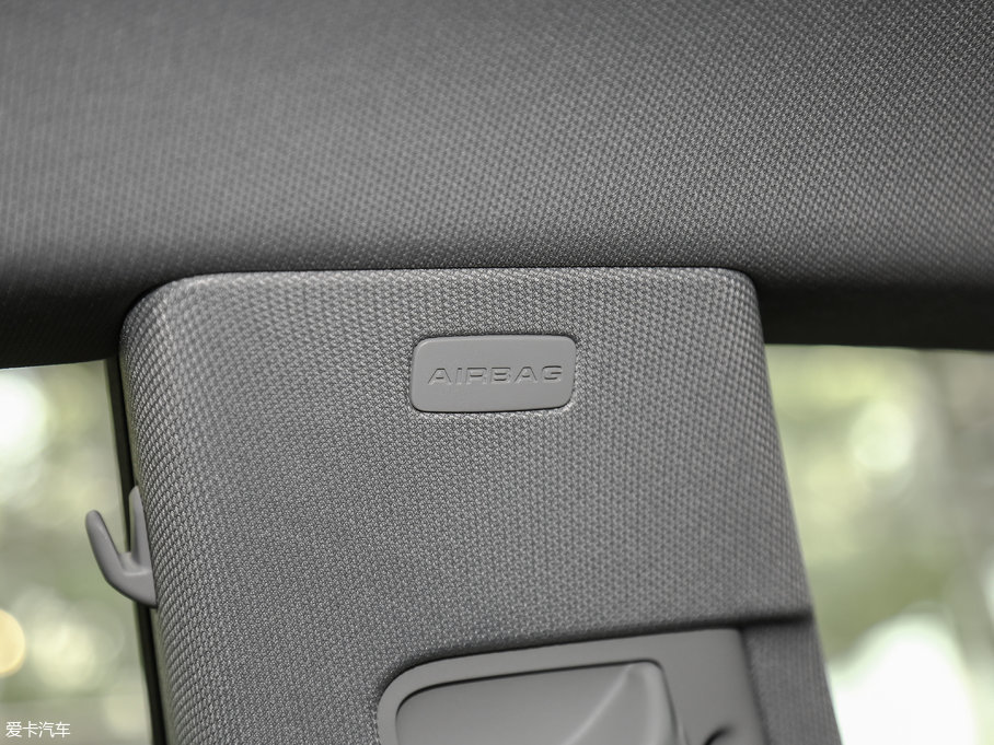 2017?yun)WA5 Sportback 40 TFSI r(sh)