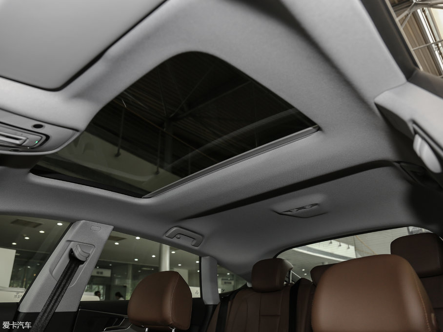 2017WA5 Sportback 40 TFSI r