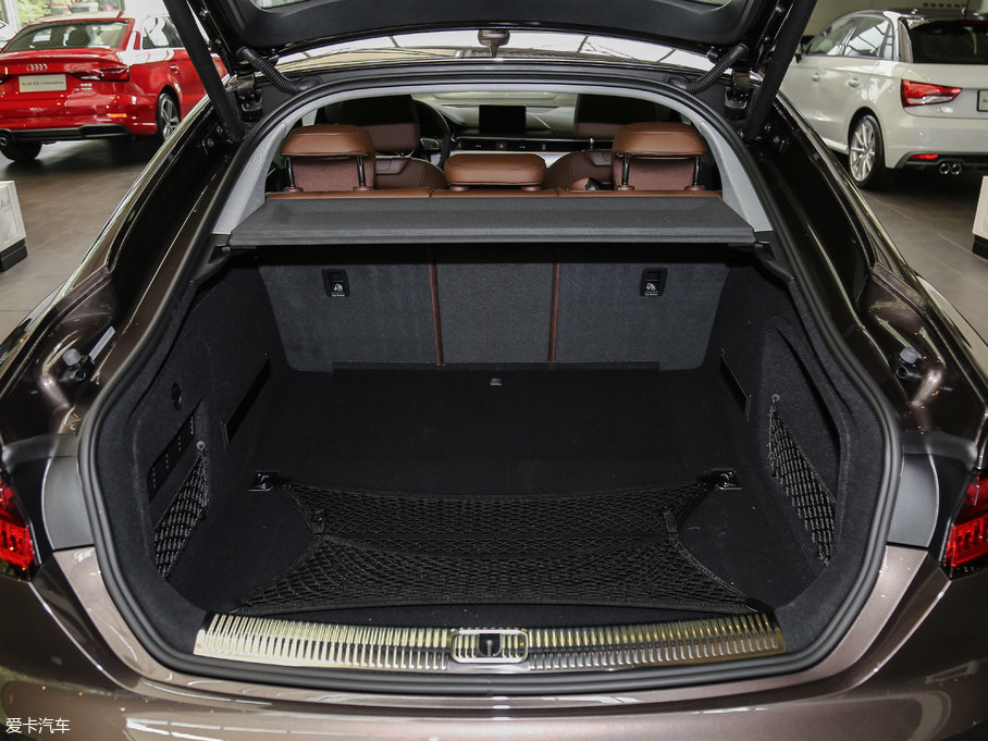 2017WA5 Sportback 40 TFSI r