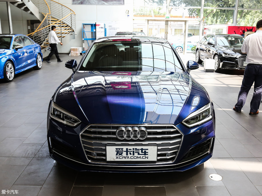 2017WA5 Sportback 45 TFSI r