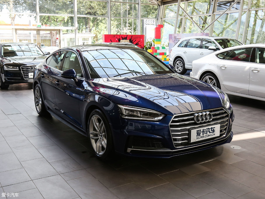 2017WA5 Sportback 45 TFSI r