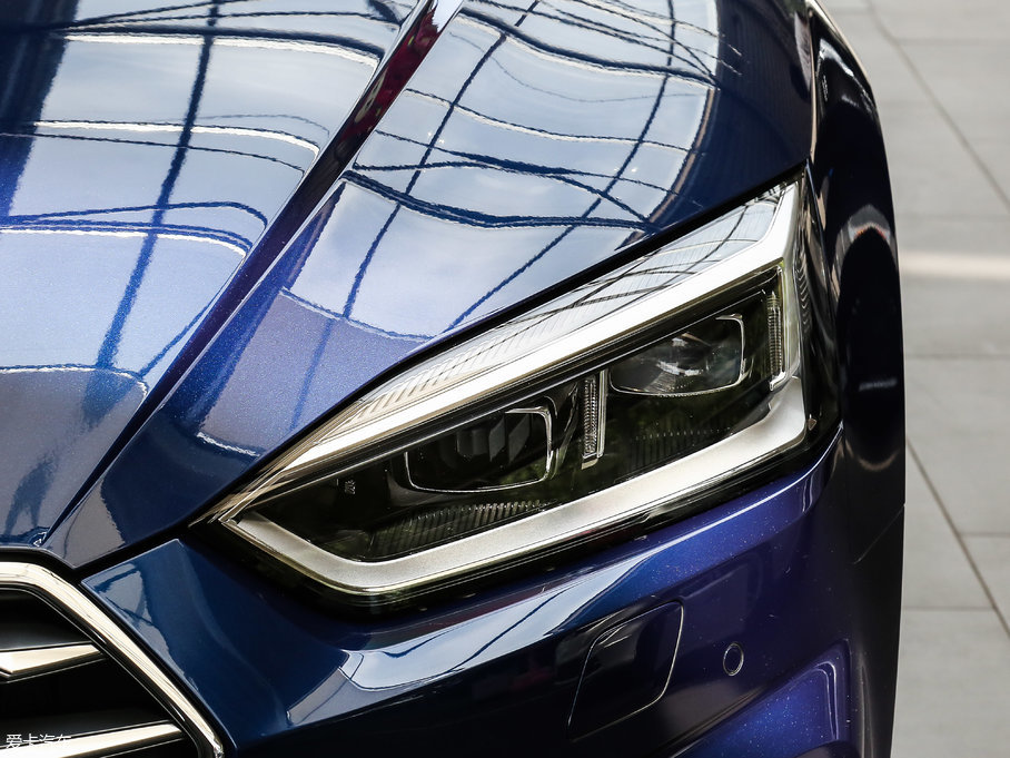 2017WA5 Sportback 45 TFSI r