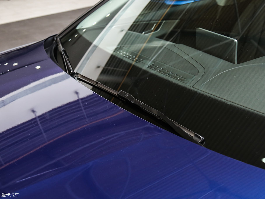 2017WA5 Sportback 45 TFSI r