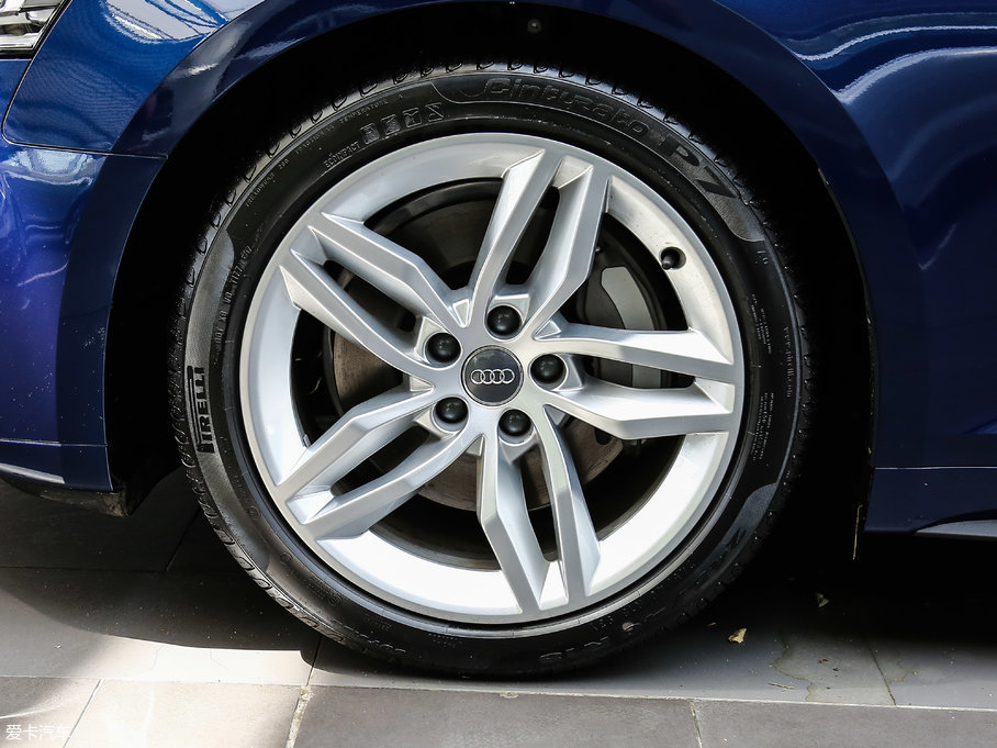 2017WA5 Sportback 45 TFSI r