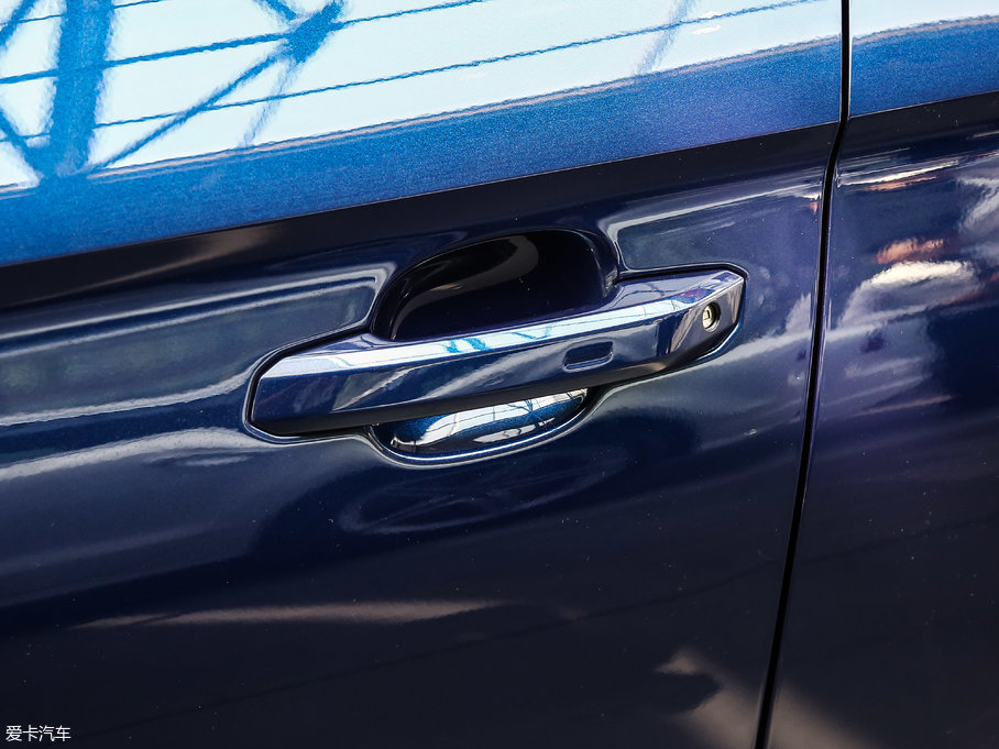 2017WA5 Sportback 45 TFSI r