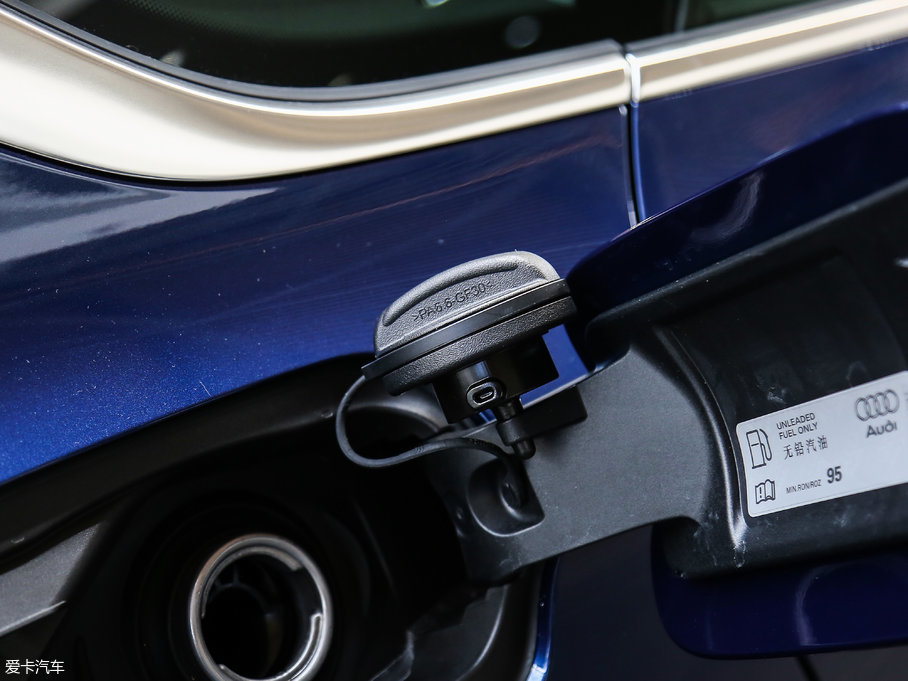 2017WA5 Sportback 45 TFSI r