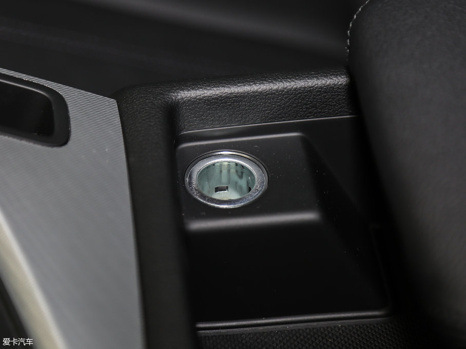 2017WA5 Sportback 45 TFSI r