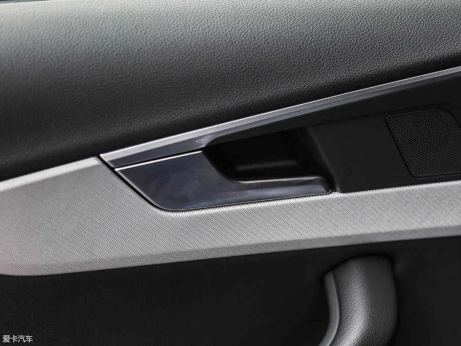 2017WA5 Sportback 45 TFSI r