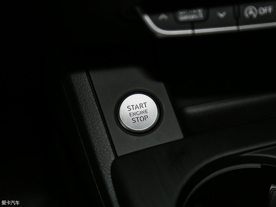 2017WA5 Sportback 45 TFSI r