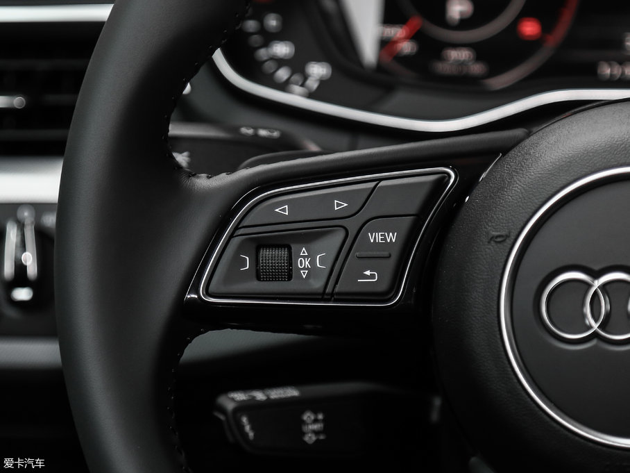 2017WA5 Sportback 45 TFSI r