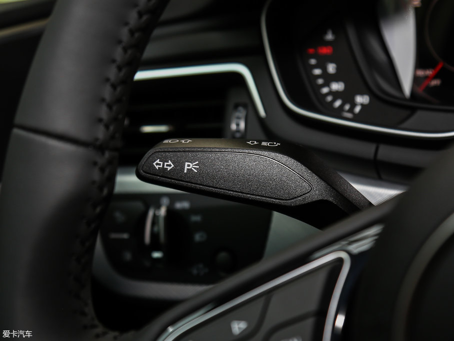 2017WA5 Sportback 45 TFSI r