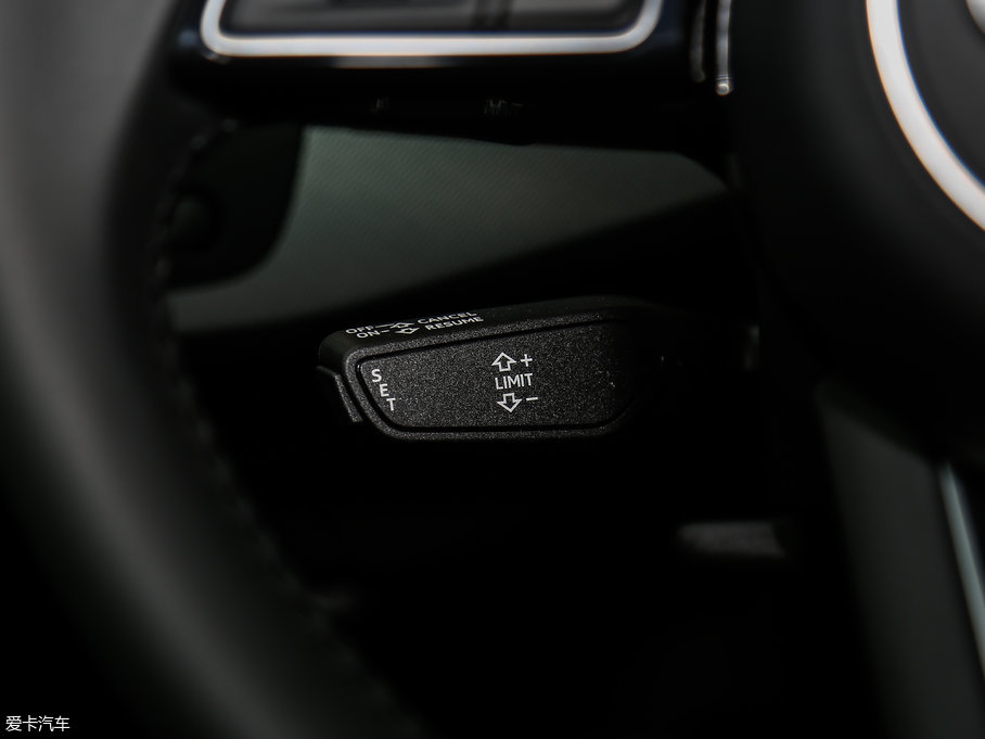 2017WA5 Sportback 45 TFSI r