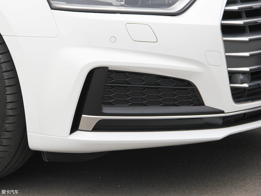 2017WA5 Sportback 45 TFSI r