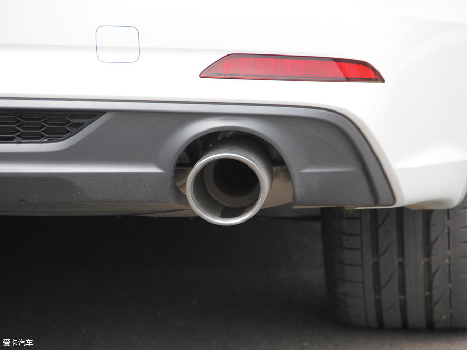 2017��W��A5 Sportback 45 TFSI �r����