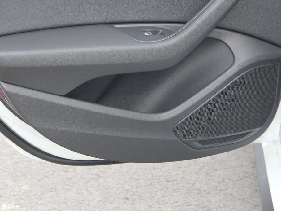 2017WA5 Sportback 45 TFSI r