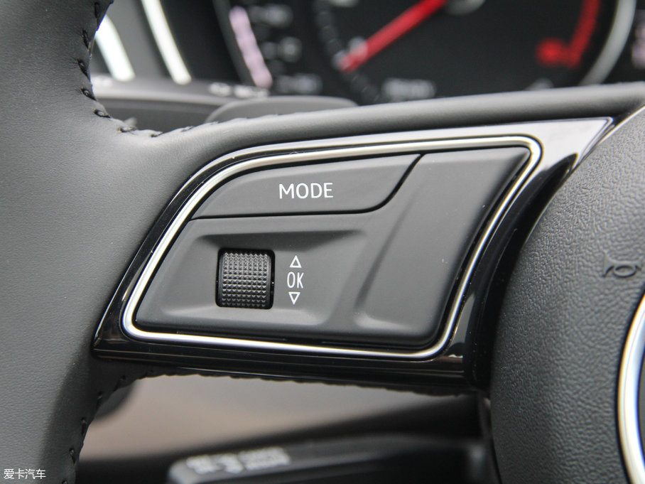 2017WA5 Sportback 45 TFSI r