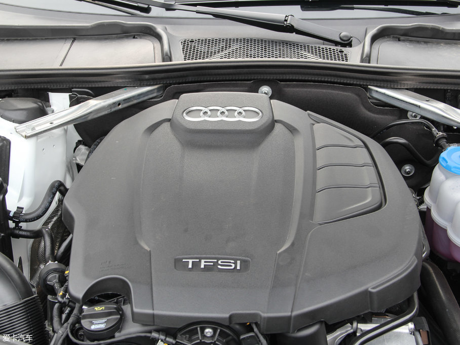 2017?yun)WA5 Sportback 45 TFSI r(sh)