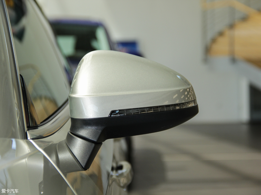 2017WA5 Sportback 45 TFSI \