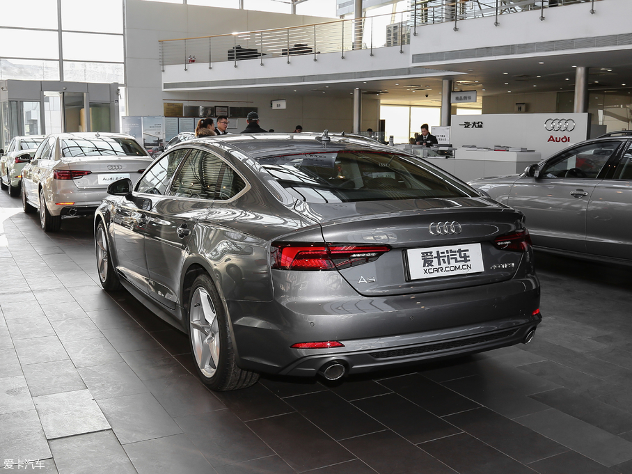 2017WA5 Sportback 40 TFSI r