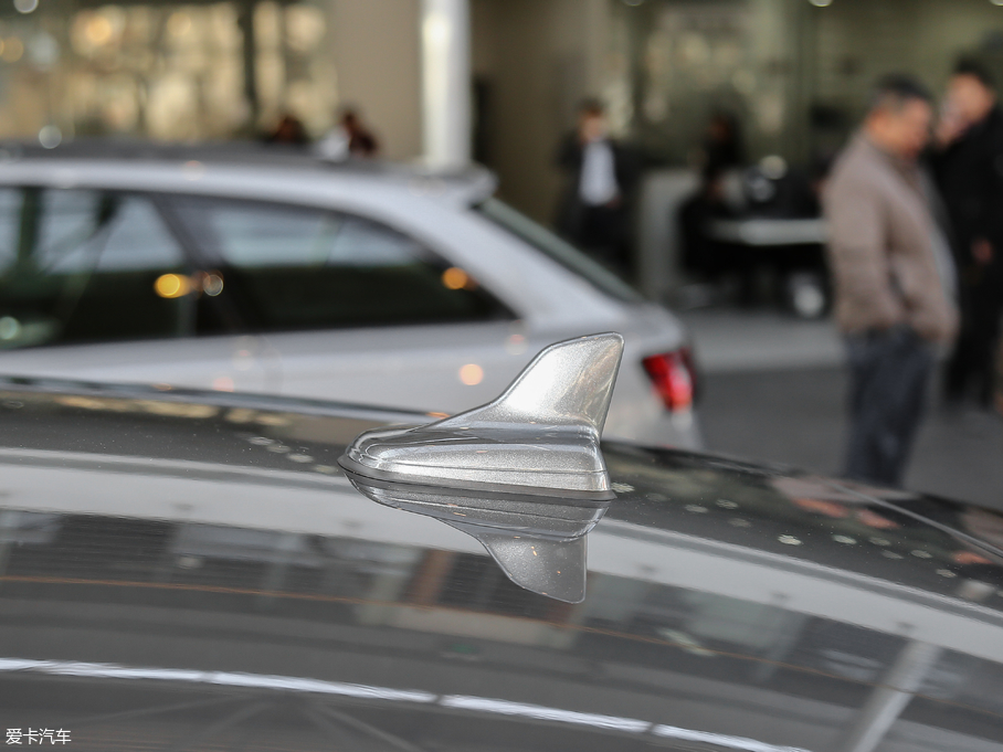 2017WA5 Sportback 40 TFSI r