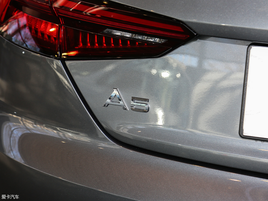 2017WA5 Sportback 40 TFSI r