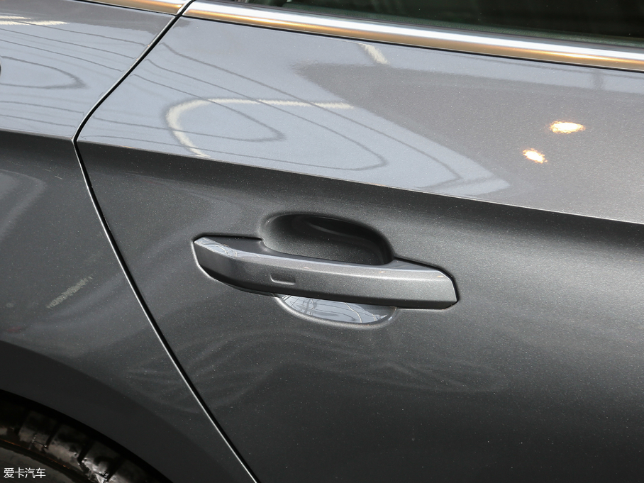 2017WA5 Sportback 40 TFSI r