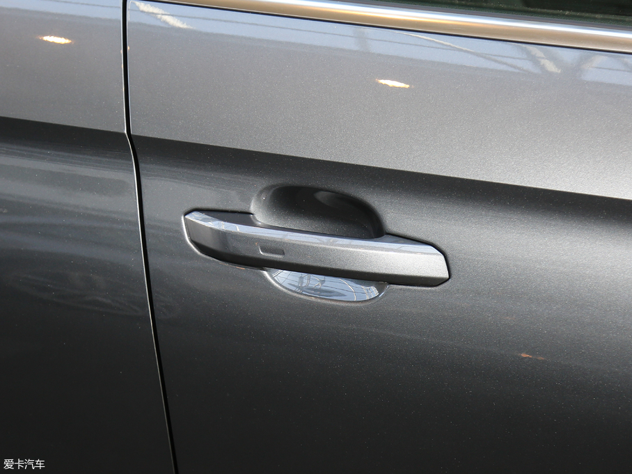 2017WA5 Sportback 40 TFSI r