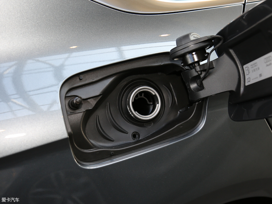 2017WA5 Sportback 40 TFSI r