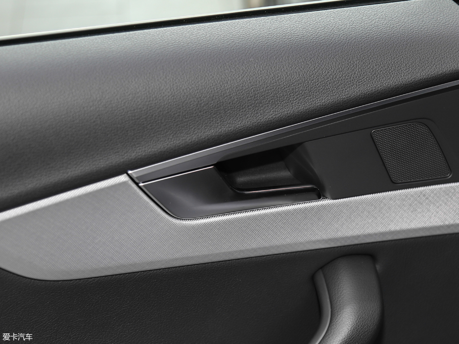 2017WA5 Sportback 40 TFSI r