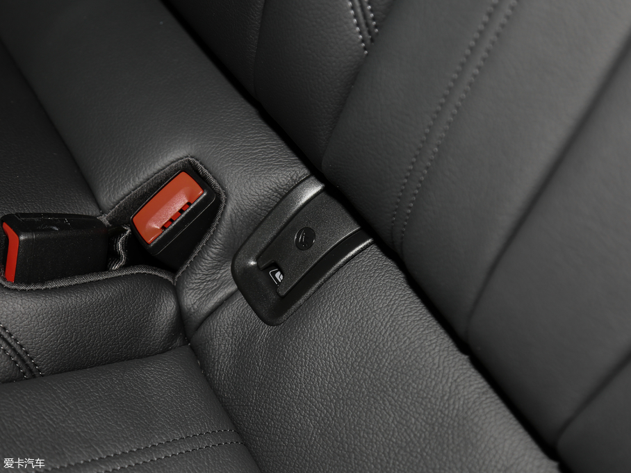 2017WA5 Sportback 40 TFSI r