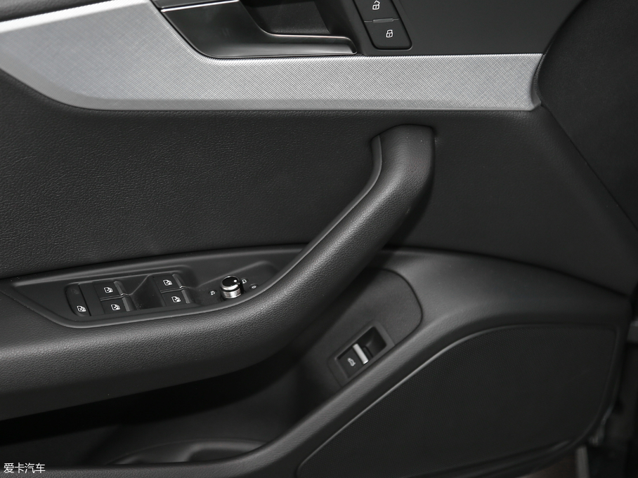 2017WA5 Sportback 40 TFSI r