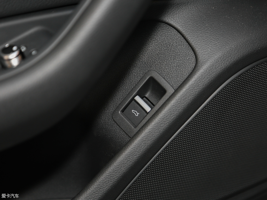 2017��?yu��n)W��A5 Sportback 40 TFSI �r(sh��)����