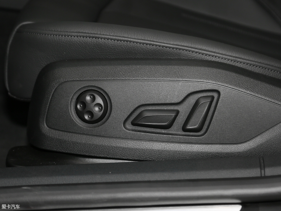 2017WA5 Sportback 40 TFSI r