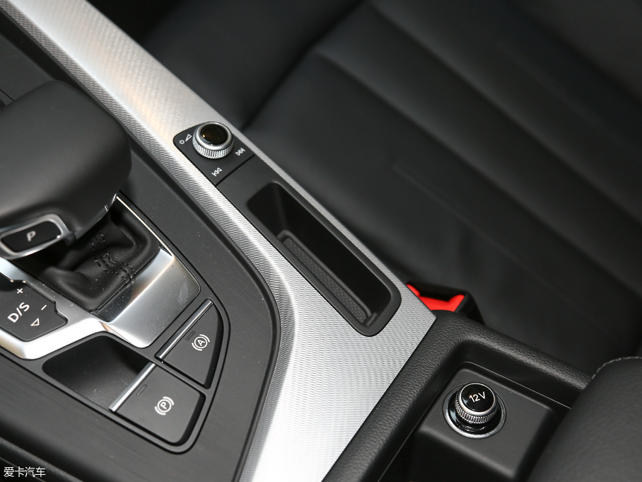 2017WA5 Sportback 40 TFSI r