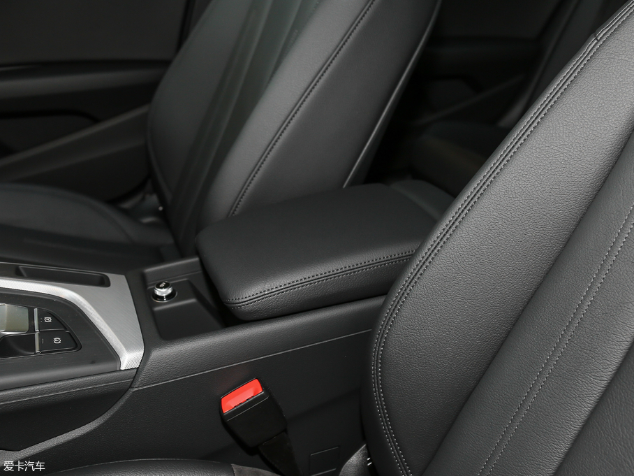 2017WA5 Sportback 40 TFSI r