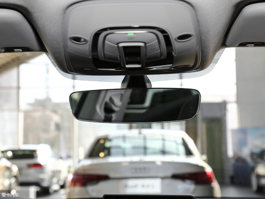 2017WA5 Sportback 40 TFSI r