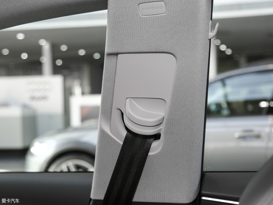 2017WA5 Sportback 40 TFSI r