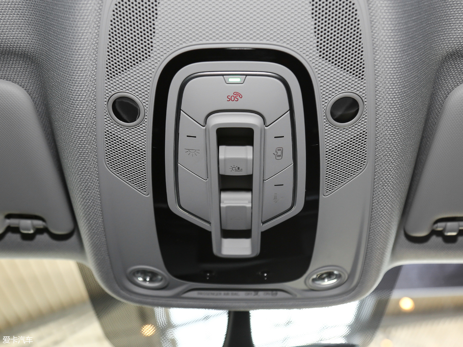 2017WA5 Sportback 40 TFSI r