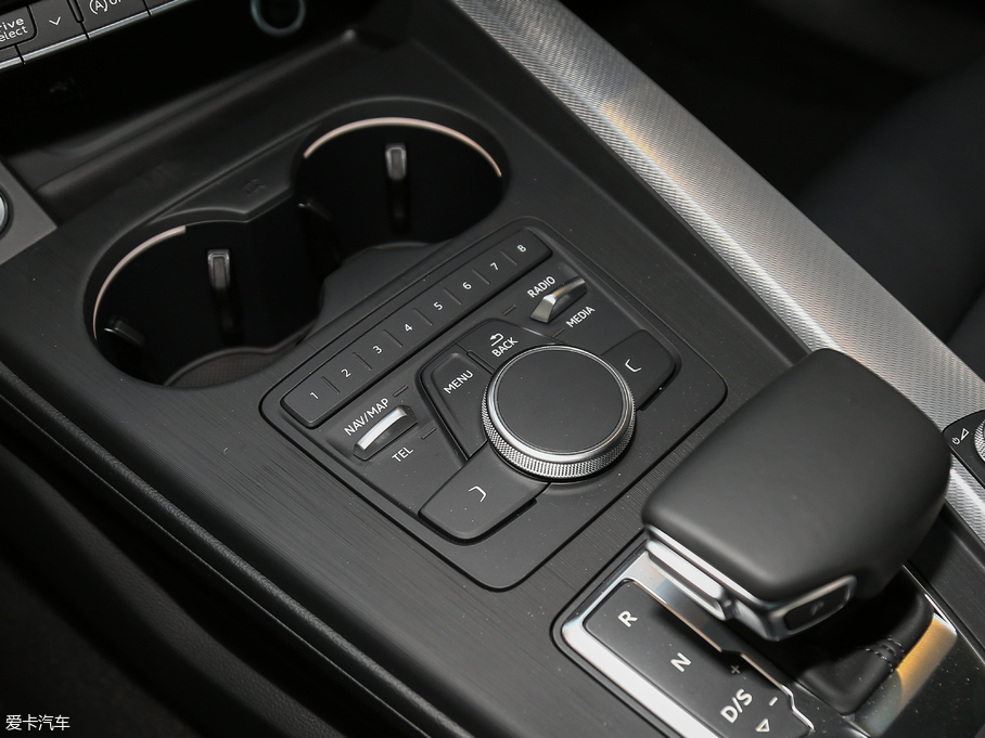 2017WA5 Sportback 40 TFSI r