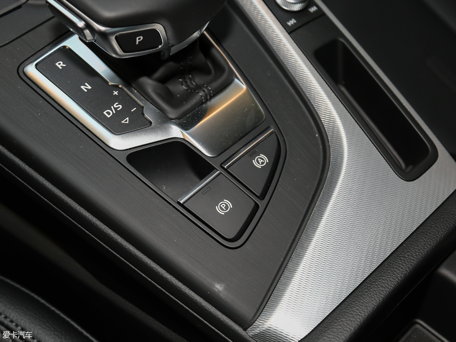 2017WA5 Sportback 40 TFSI r