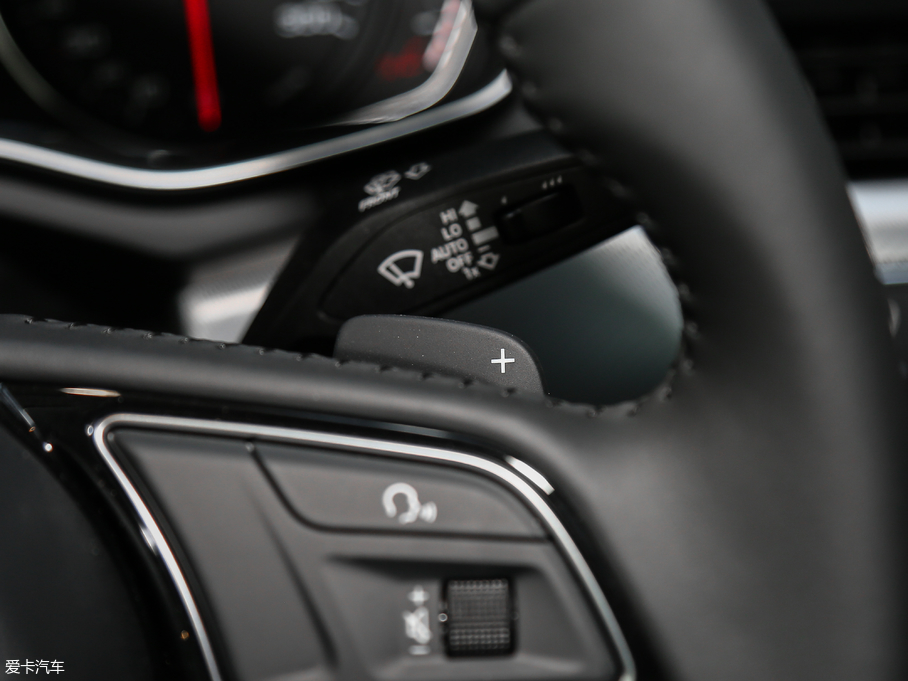 2017WA5 Sportback 40 TFSI r