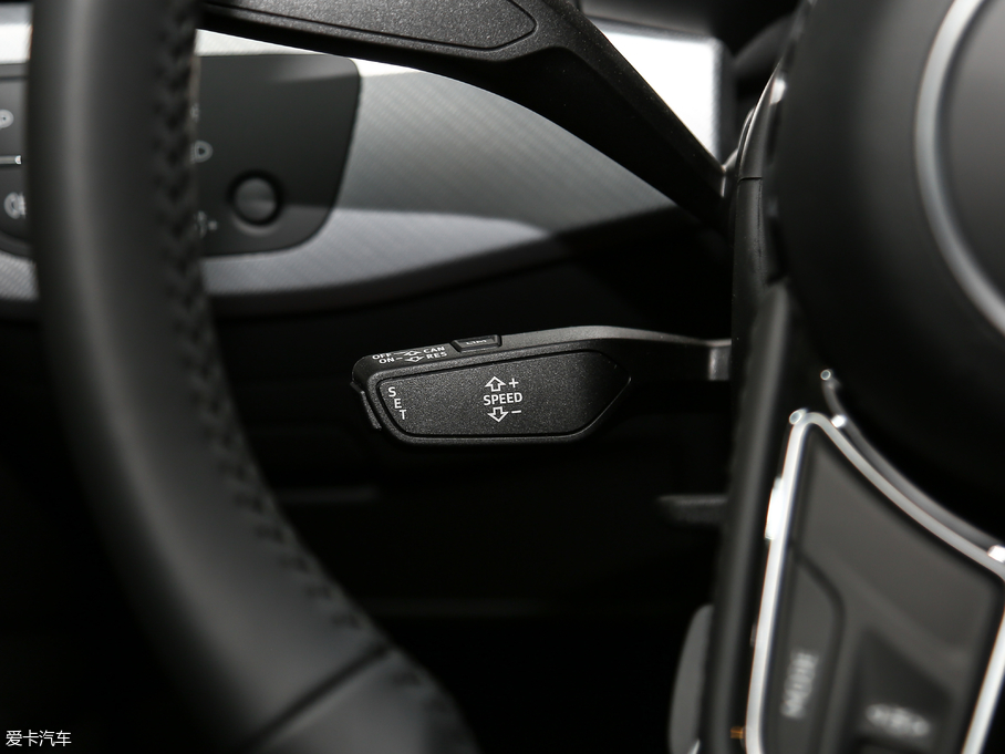 2017WA5 Sportback 40 TFSI r