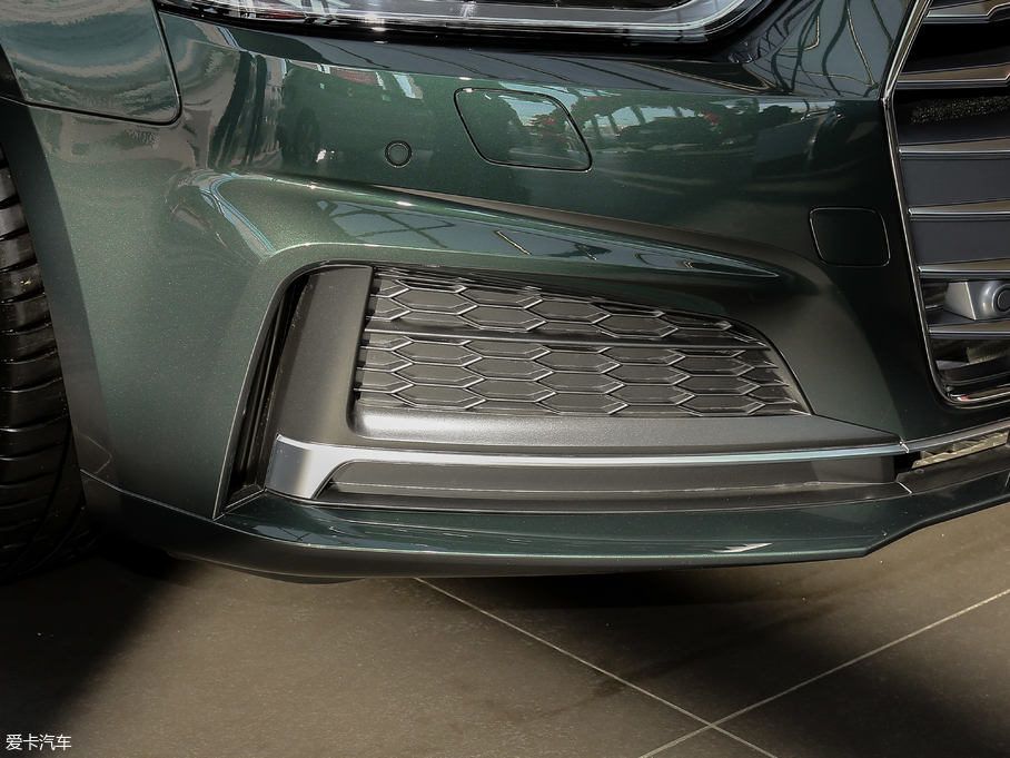 2017WA5 Sportback 45 TFSI r