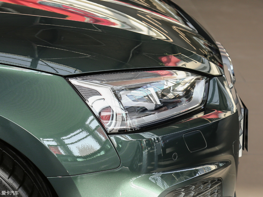 2017WA5 Sportback 45 TFSI r