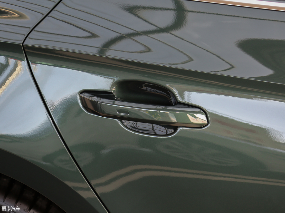 2017WA5 Sportback 45 TFSI r