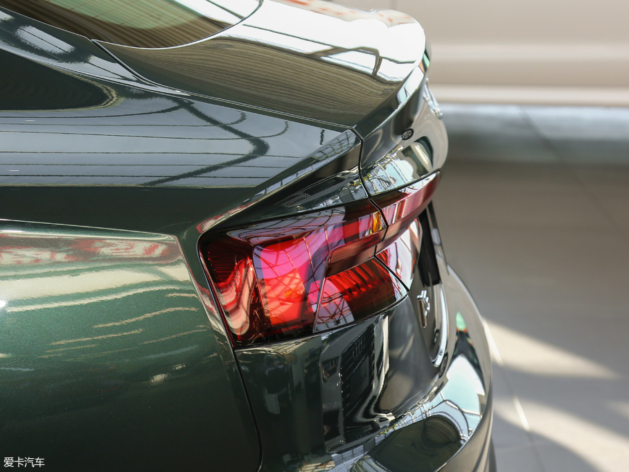 2017WA5 Sportback 45 TFSI r