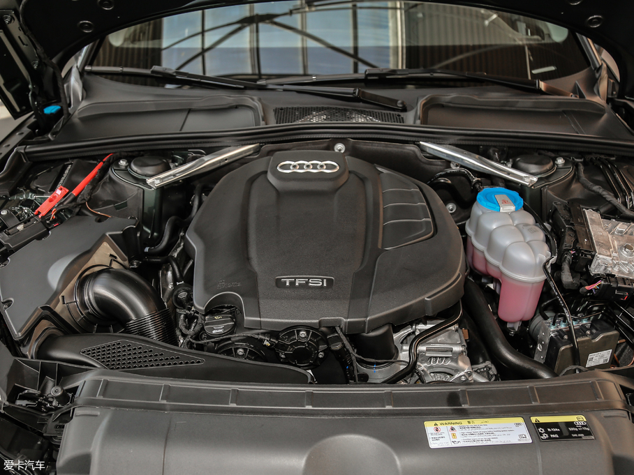 2017WA5 Sportback 45 TFSI r