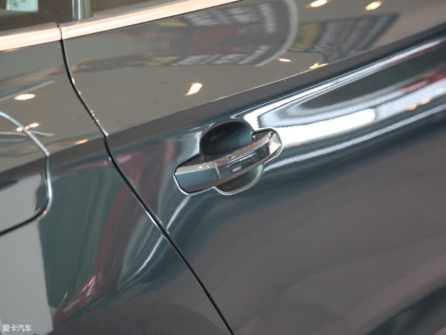 2017WA5 Sportback 45 TFSI \