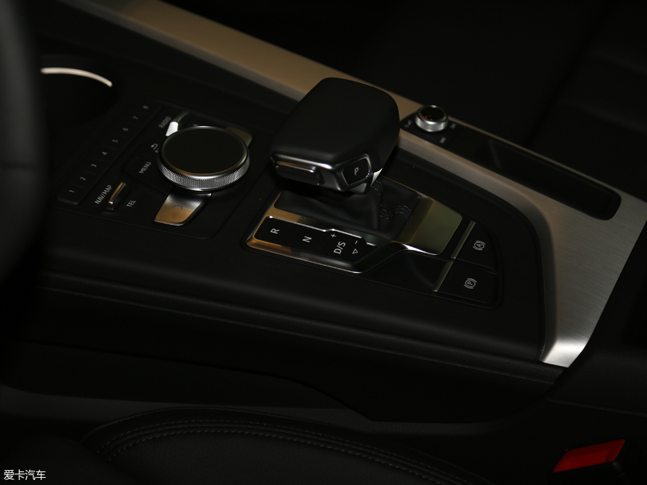 2017WA5 Sportback 45 TFSI \